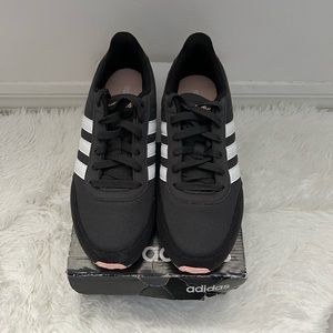 New Women Adidas V Racer 2.0 comes with box